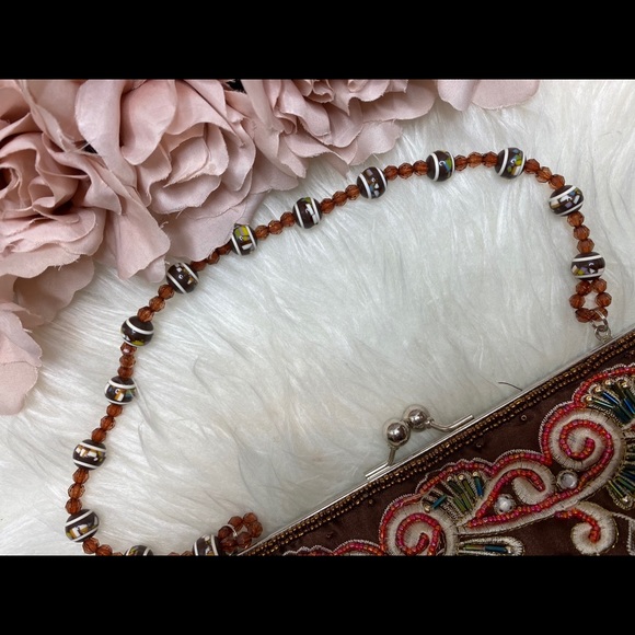 💕3/$50💕Beaded Clutch Brown Gold Long Short Strap - Picture 6 of 6